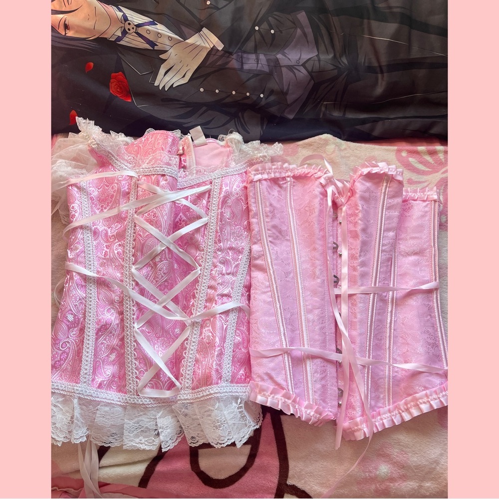 Pink lace pirncess corset lot